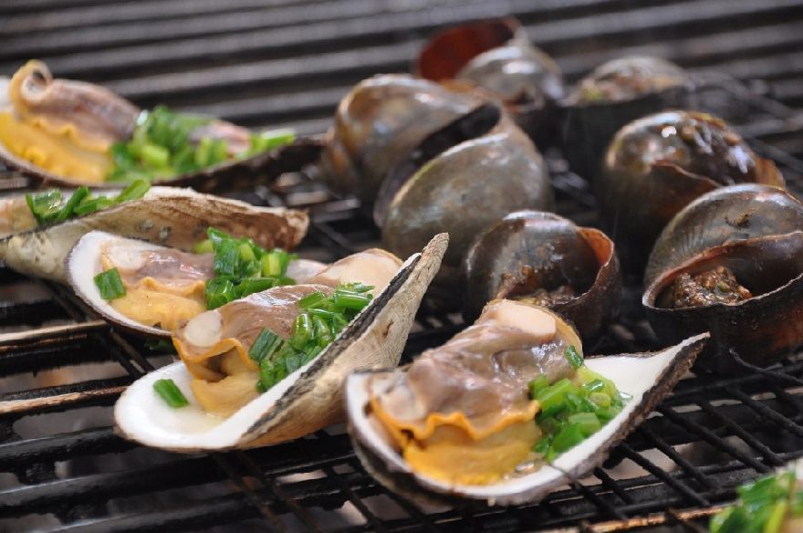 Gegrillte Jakobsmuscheln
